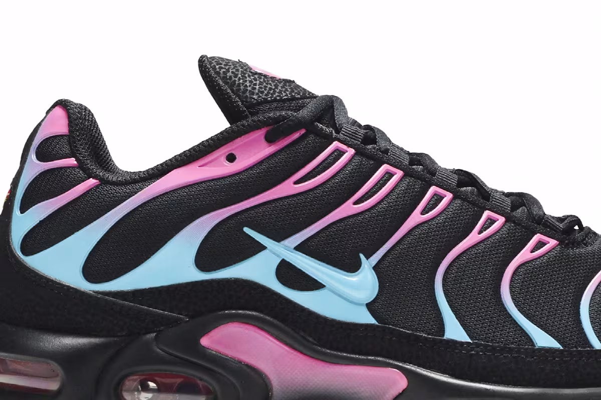 Nike Air Max Plus Miami Vice, view 3
