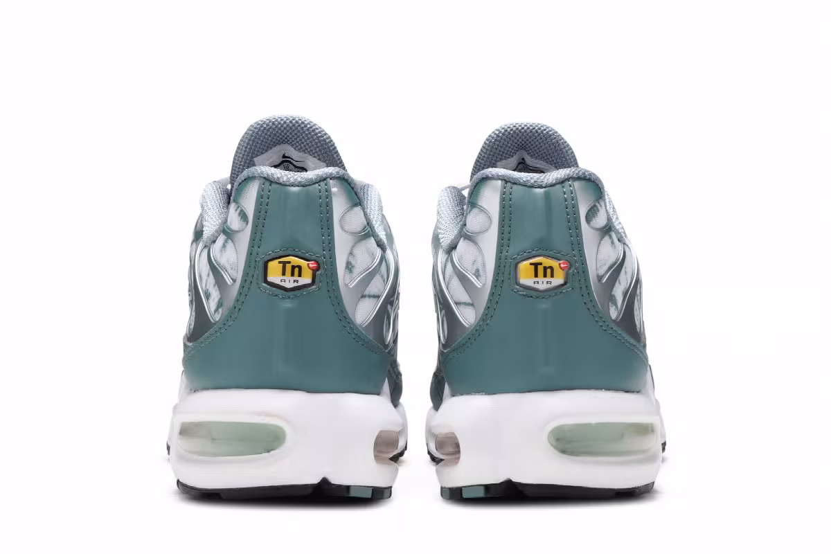 Nike Air Max Plus Palm Pack - Green, view 7