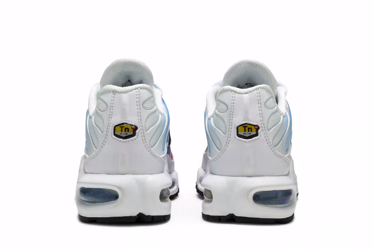 Nike Women's Air Max Plus Summer Gradient, view 7