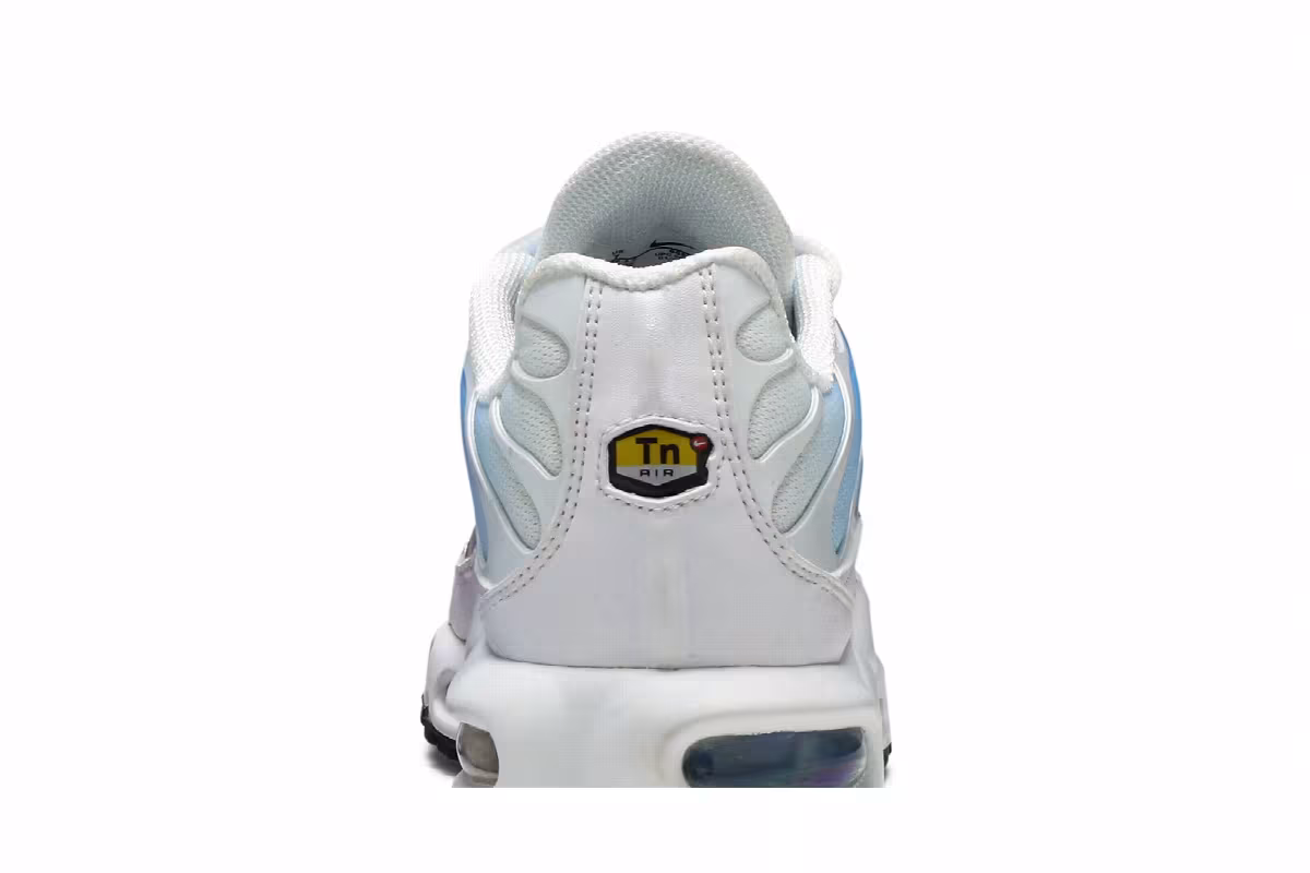 Nike Women's Air Max Plus Summer Gradient, view 8