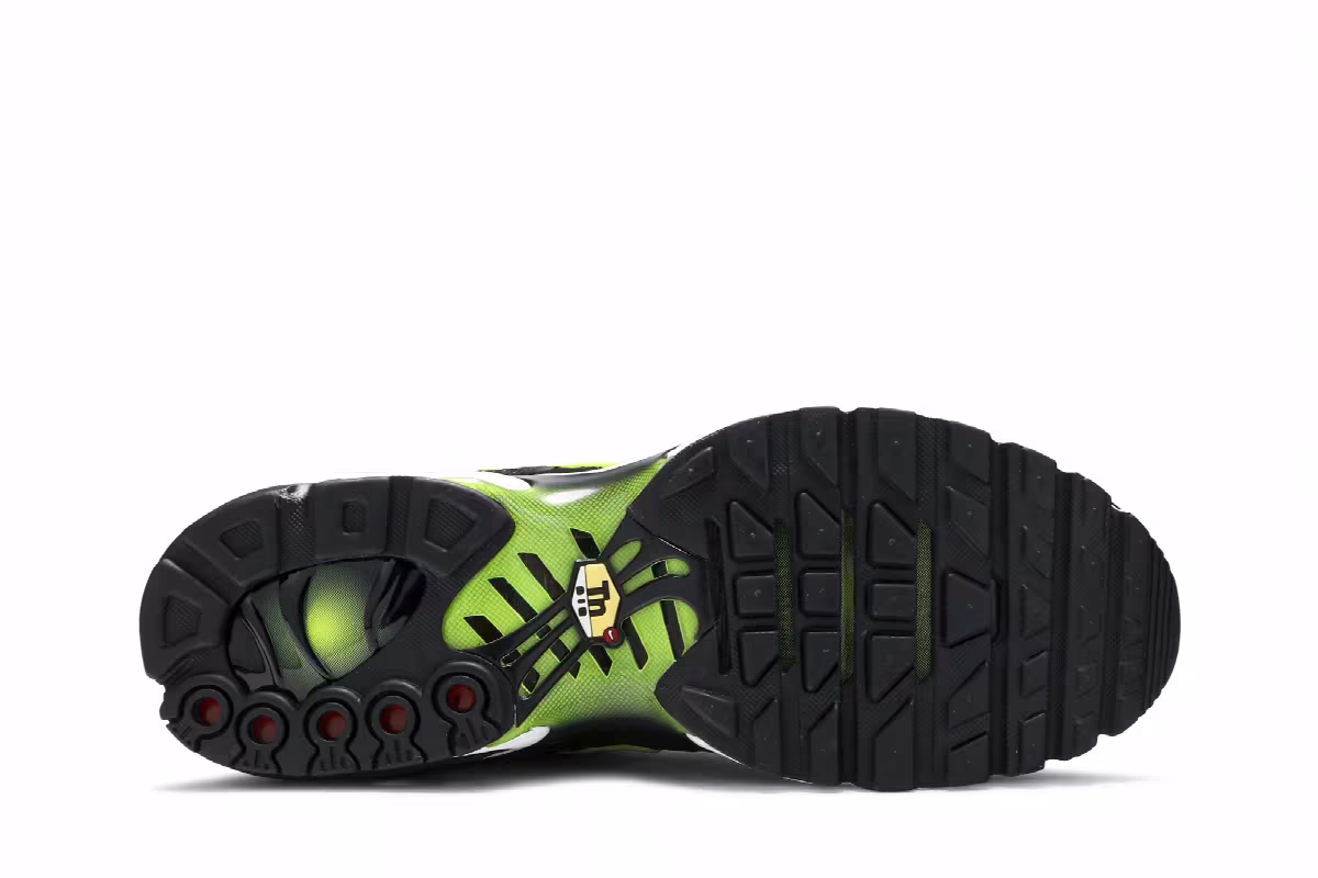 Nike Air Max Plus Black and Volt, view 5
