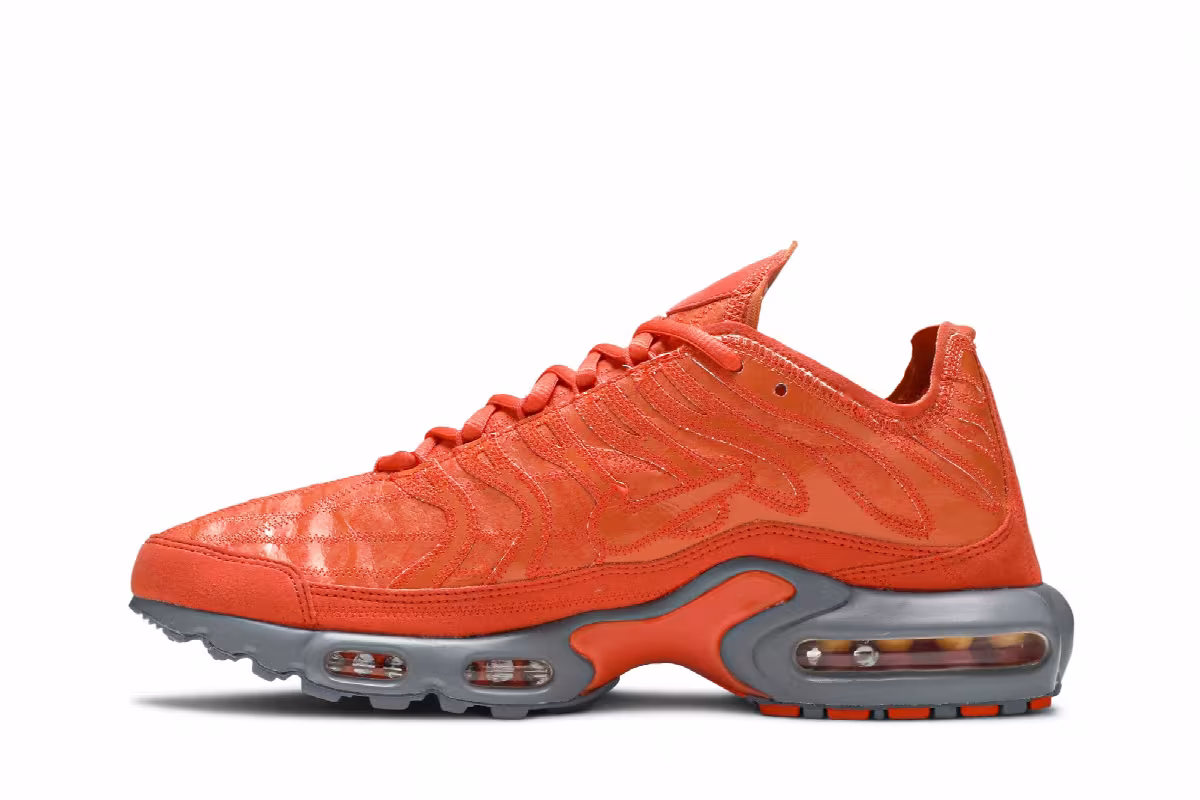 Nike Air Max Plus Deconstructed Total Orange, view 4