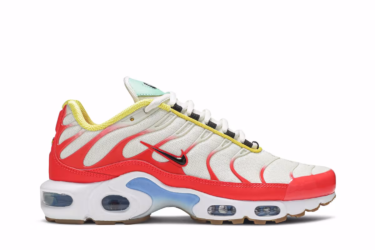 Nike Women's Air Max Plus Legend of Her, view 2