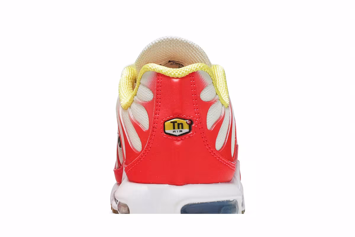 Nike Women's Air Max Plus Legend of Her, view 8
