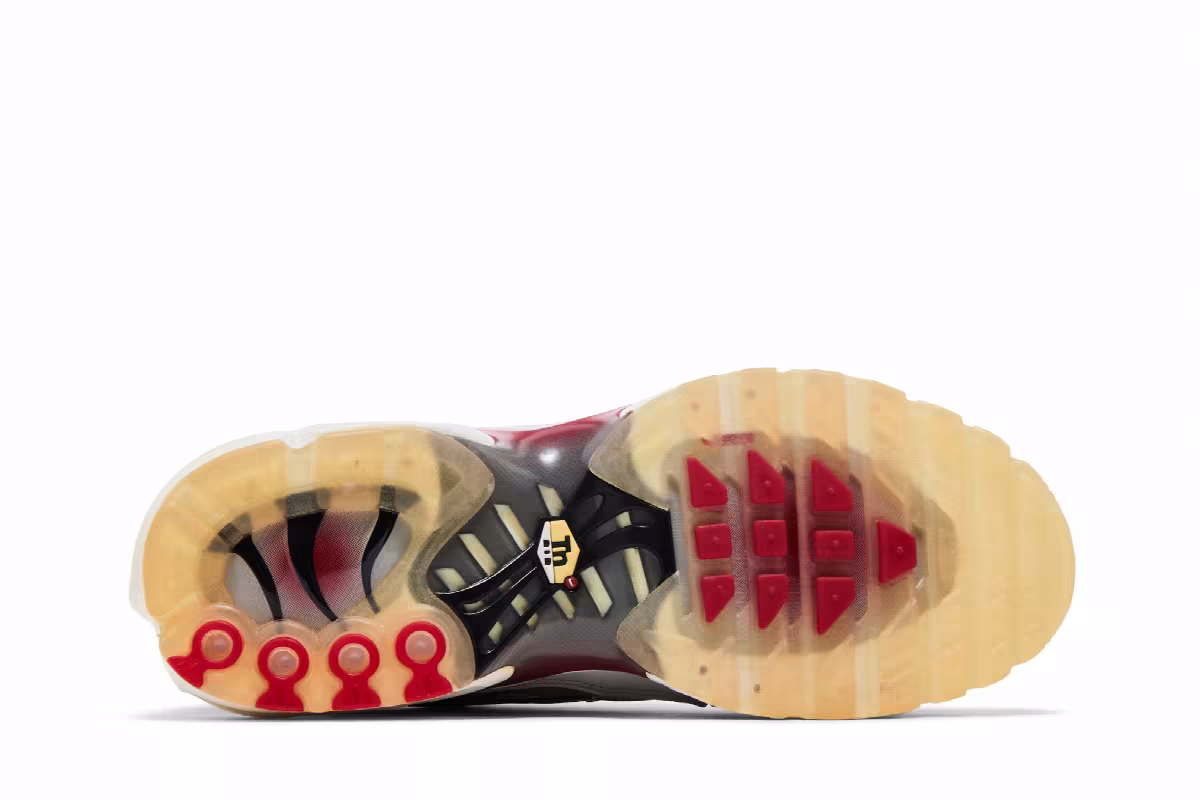 Nike Air Max Plus OG Nuetral Grey, view 5