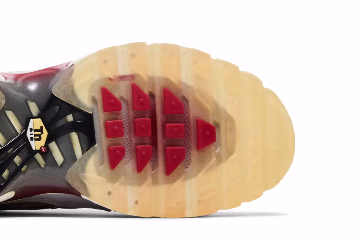 Nike Air Max Plus OG Nuetral Grey, view 6
