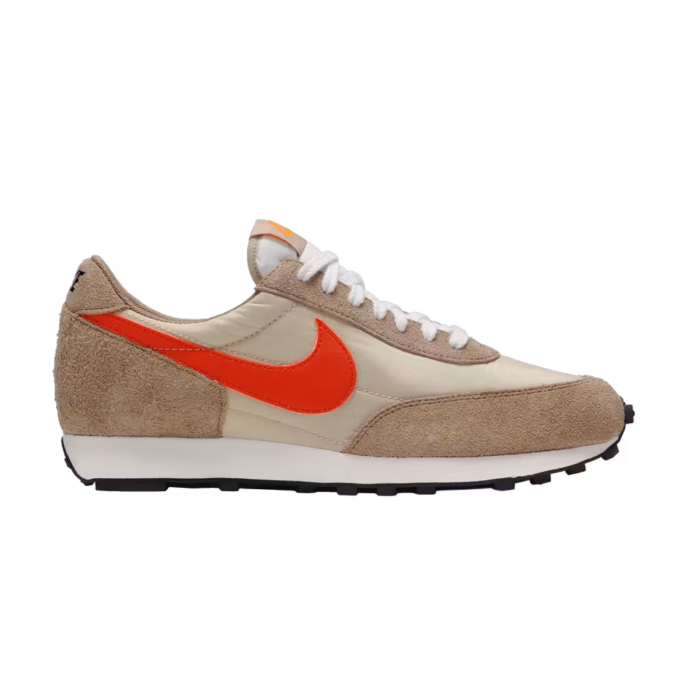 Nike Daybreak SP Vegas Gold