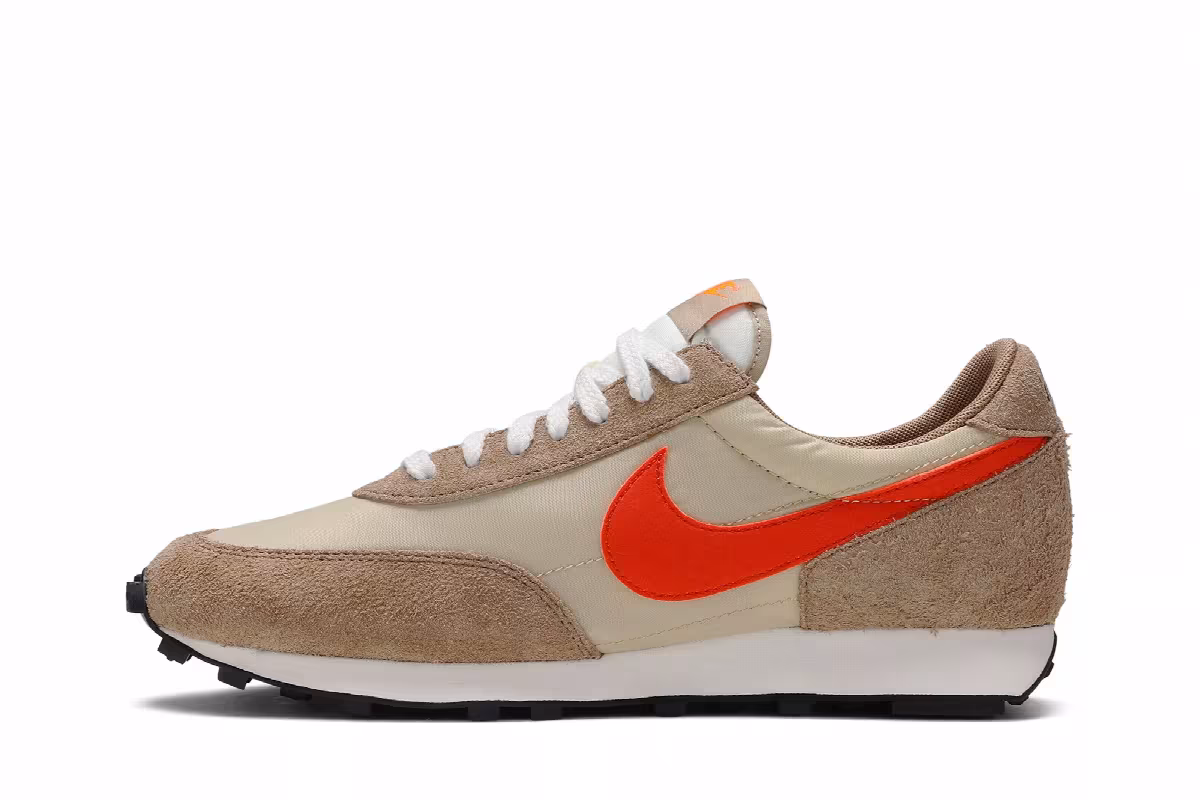 Nike Daybreak SP Vegas Gold, view 4