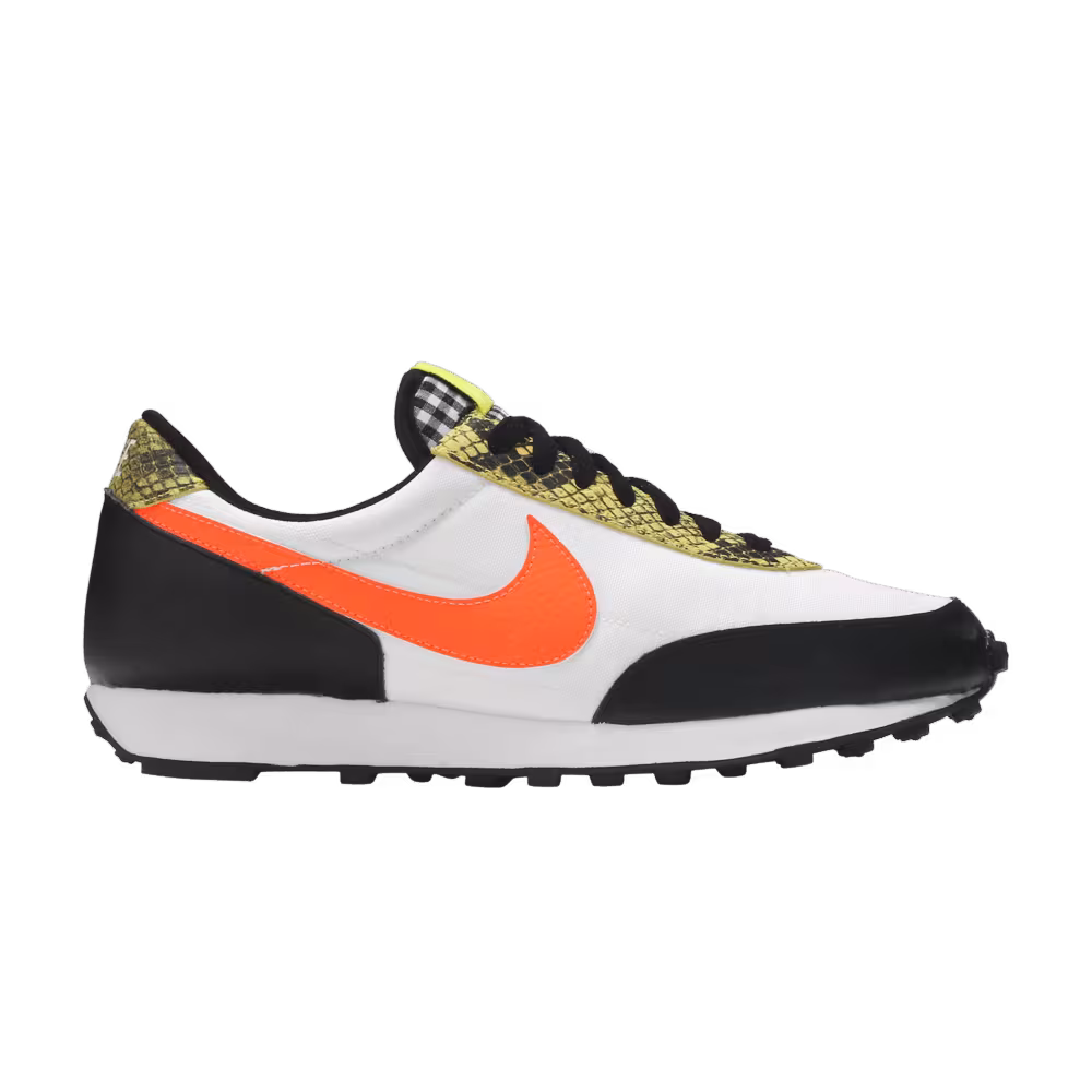 Nike Women's Daybreak QS Dynamic Yellow