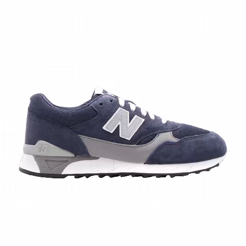 New Balance 496