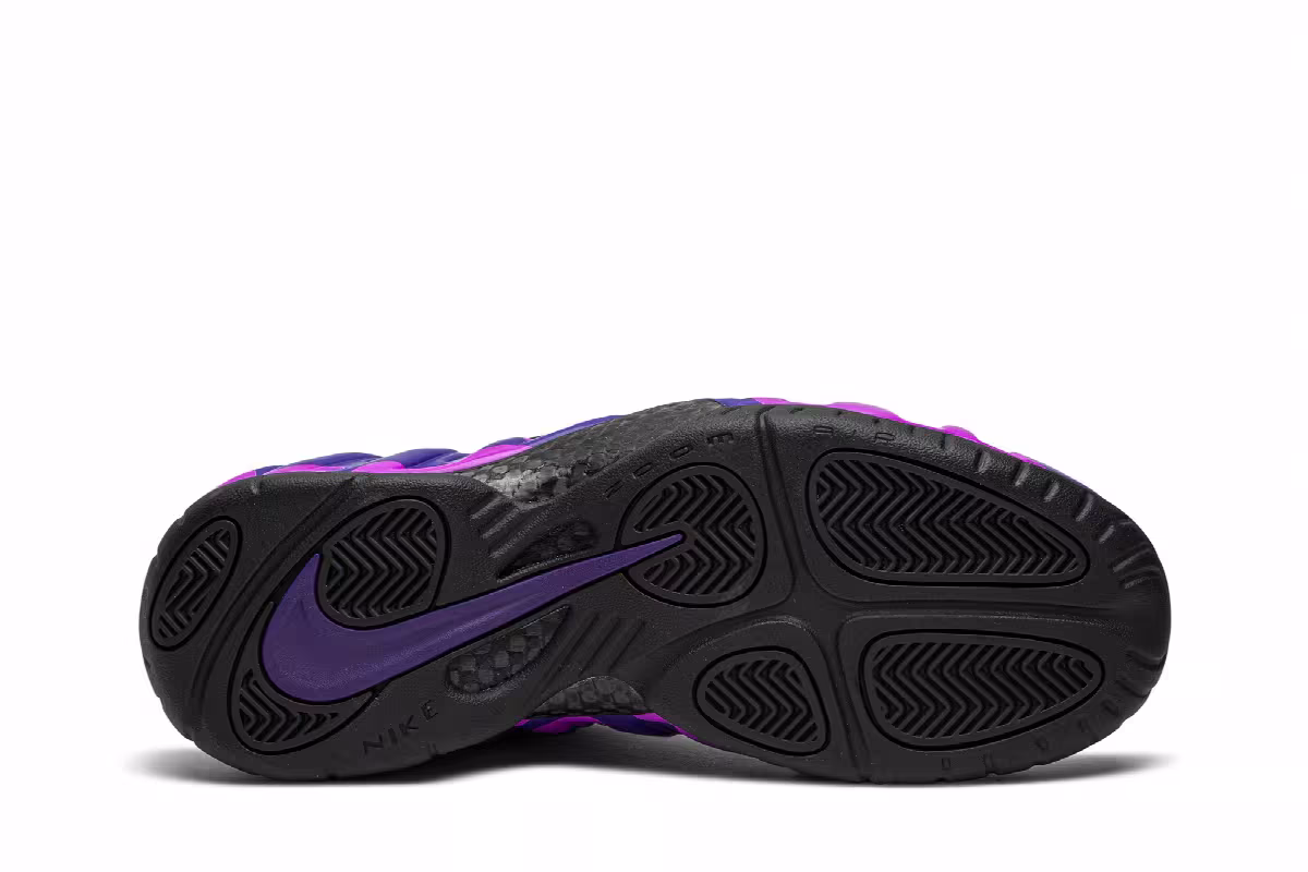 Nike Air Foamposite Pro Purple Camo, view 5