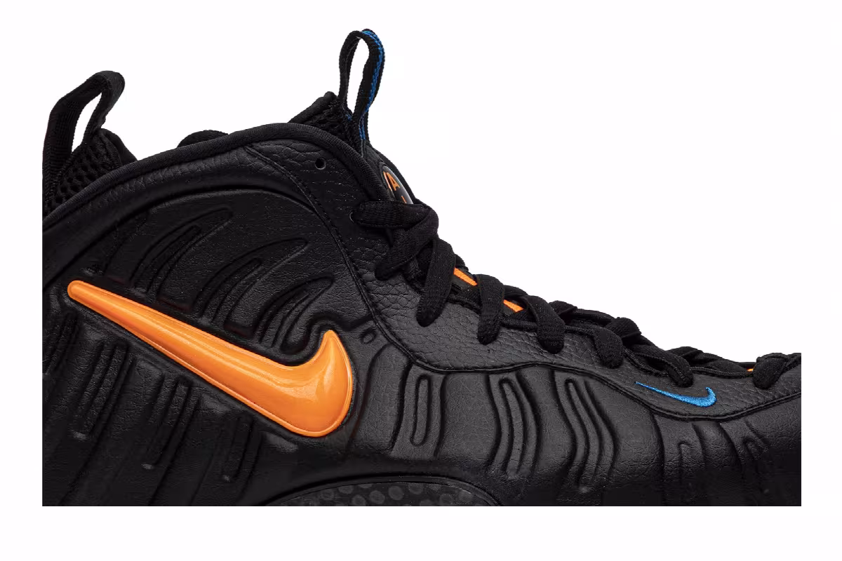 Nike Air Foamposite Pro Knicks, view 3