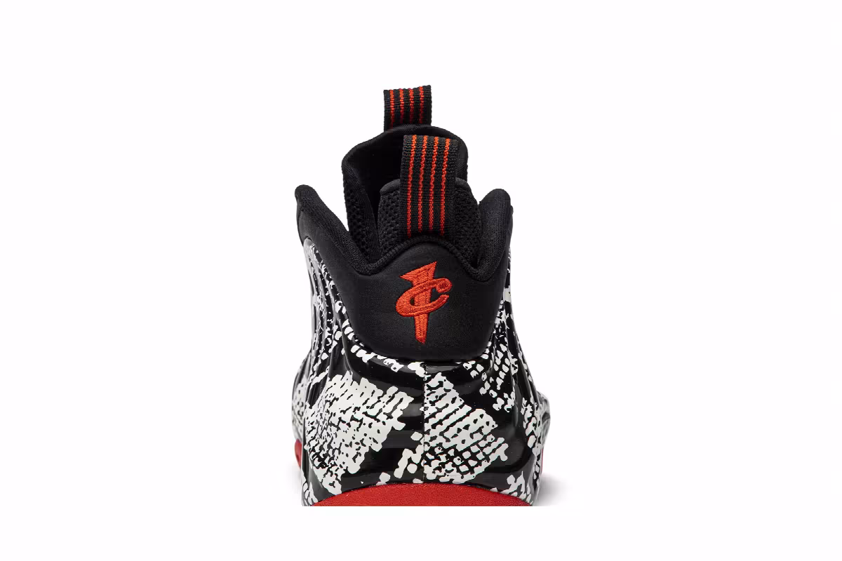 Nike Air Foamposite One Albino Snakeskin, view 8