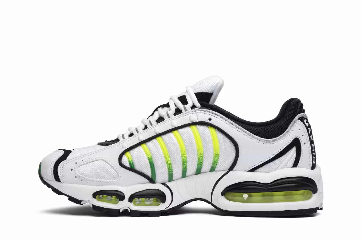 Nike Air Max Tailwind 4 OG, view 4