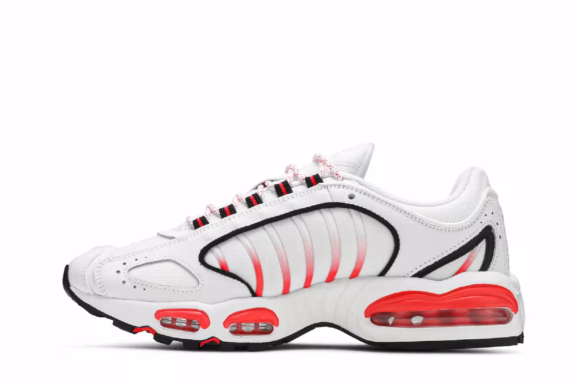 Nike Air Max Tailwind 4 SE White Flash Crimson, view 4