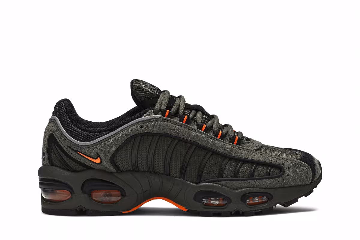 Nike Air Max Tailwind 4 Flight Jacket, view 2