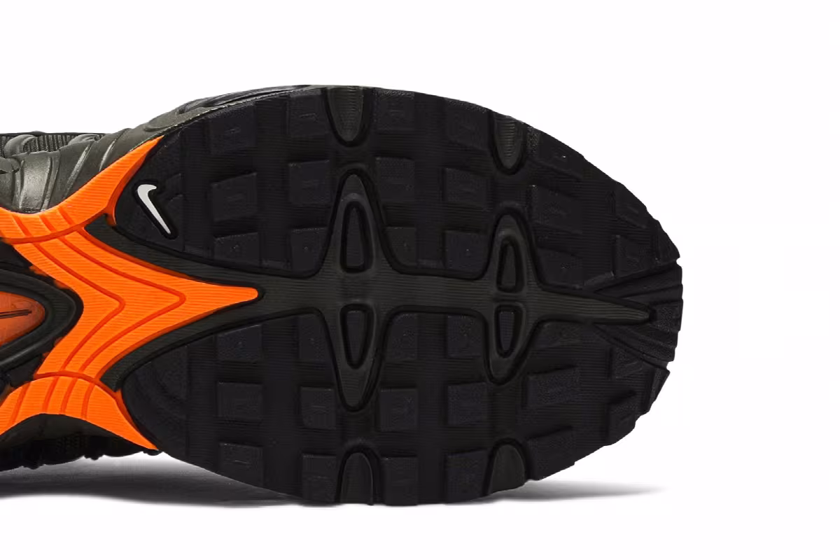 Nike Air Max Tailwind 4 Flight Jacket, view 6