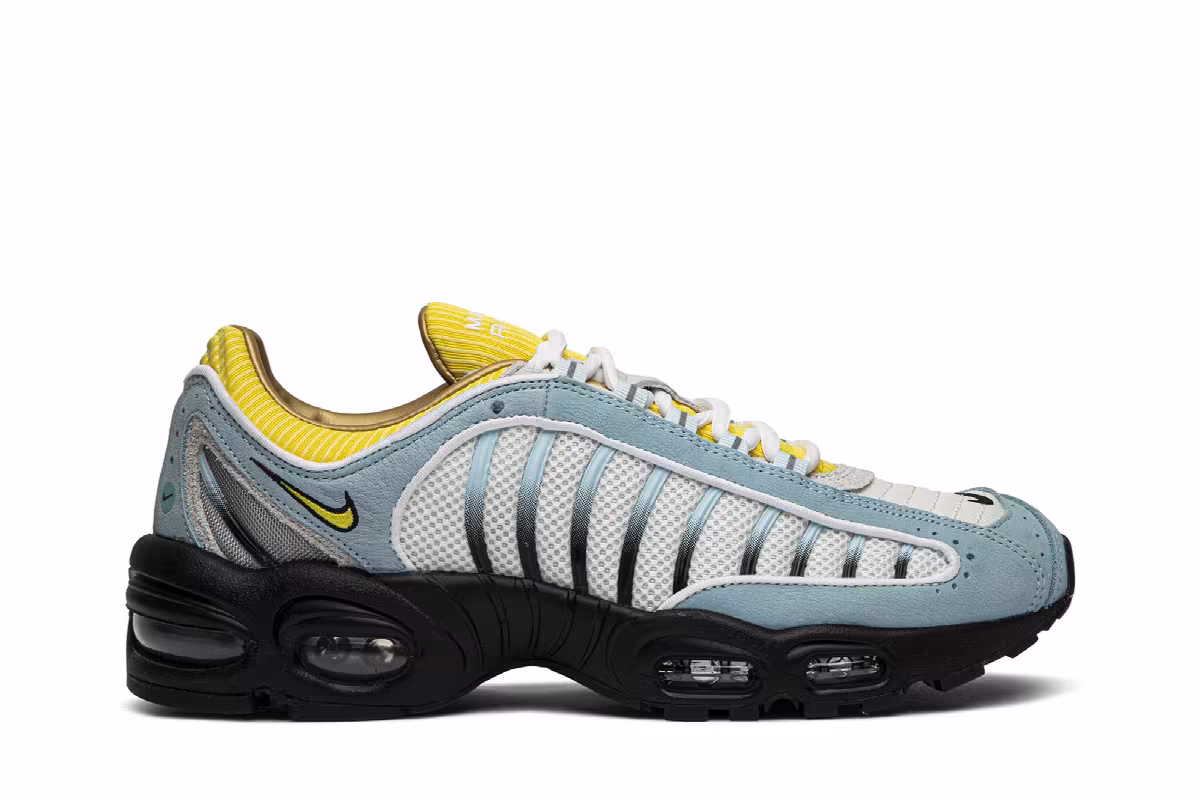 Sneakersnstuff x Nike Air Max Tailwind 4 20th Anniversary, view 2