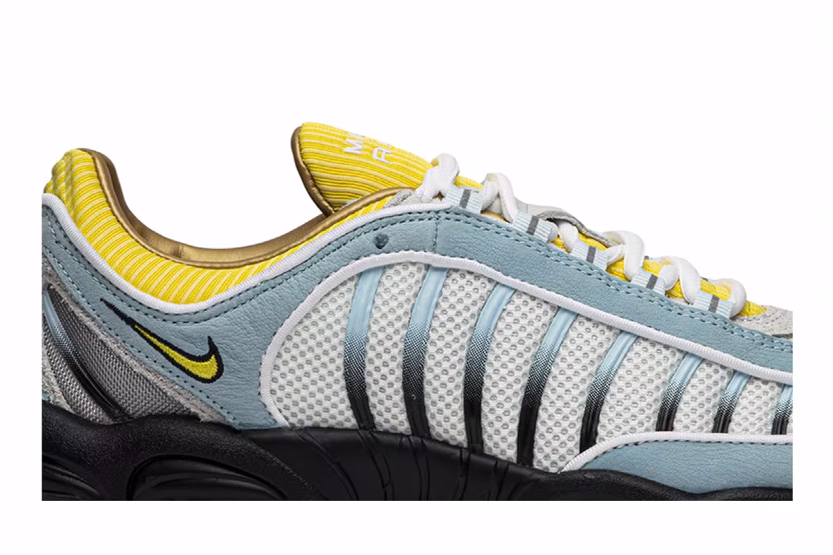 Sneakersnstuff x Nike Air Max Tailwind 4 20th Anniversary, view 3