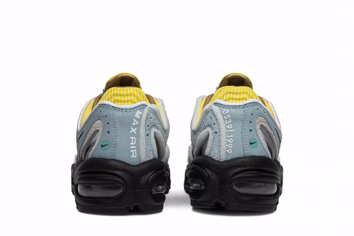 Sneakersnstuff x Nike Air Max Tailwind 4 20th Anniversary, view 7