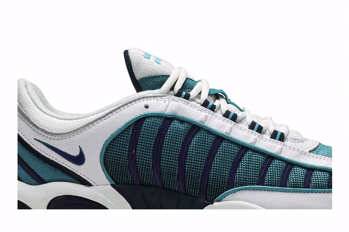Nike Air Max Tailwind 4 Spirit Teal, view 3