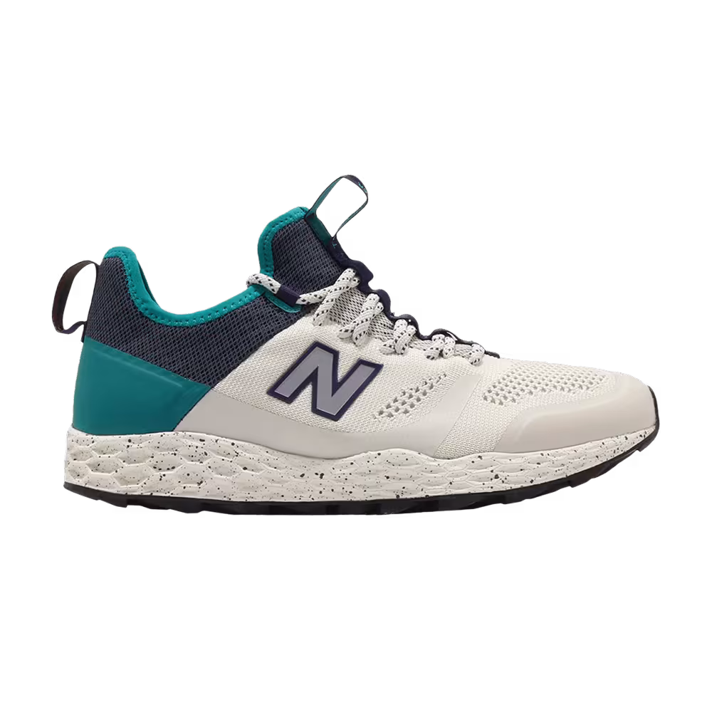 New Balance Fresh Foam Trailbuster Cream Powder Galapagos