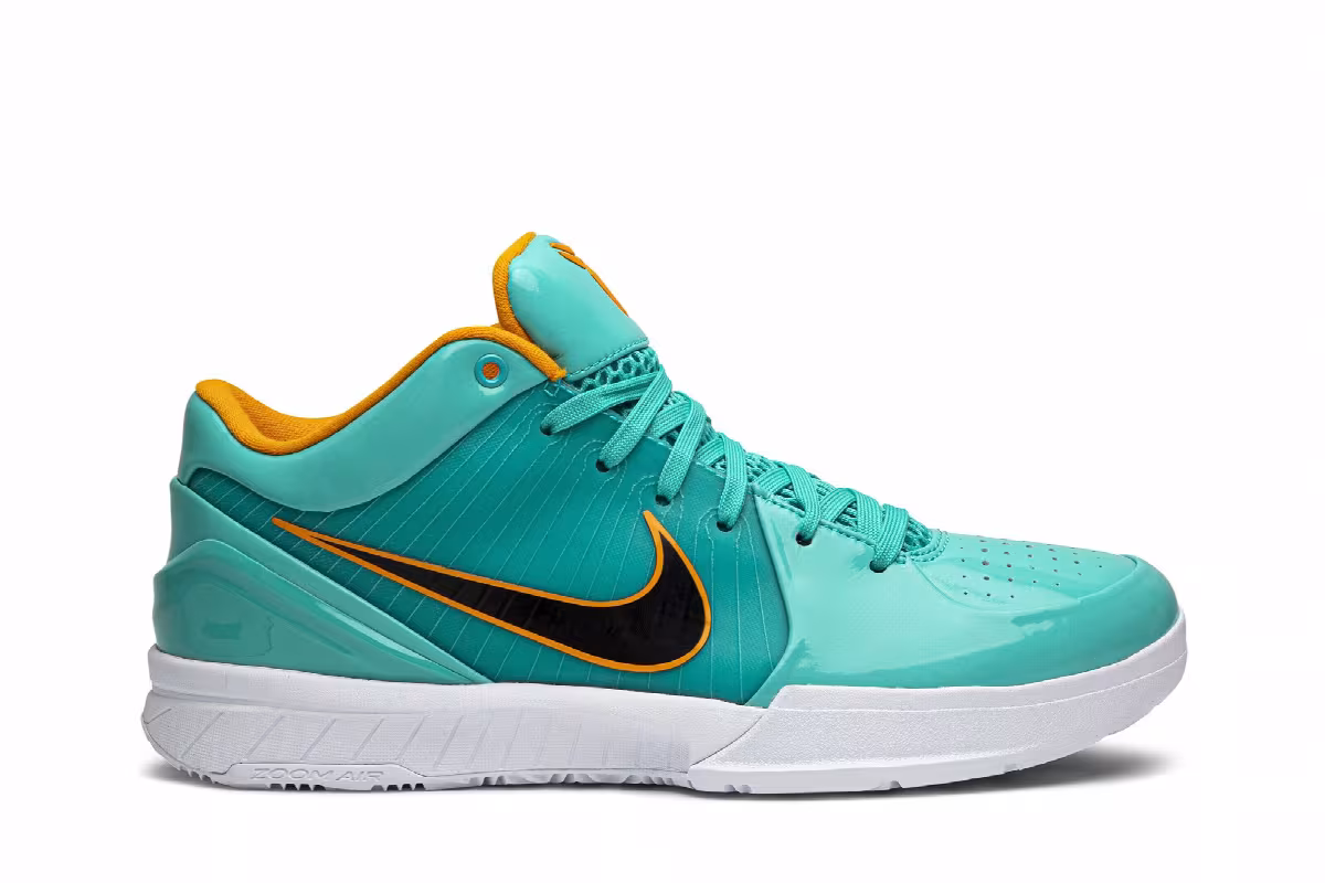 Undefeated x Nike Kobe 4 Protro Hyper Jade, Demar Derozan, view 2