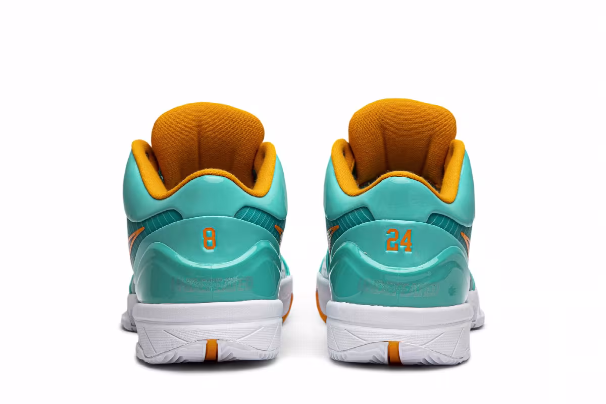 Undefeated x Nike Kobe 4 Protro Hyper Jade, Demar Derozan, view 7