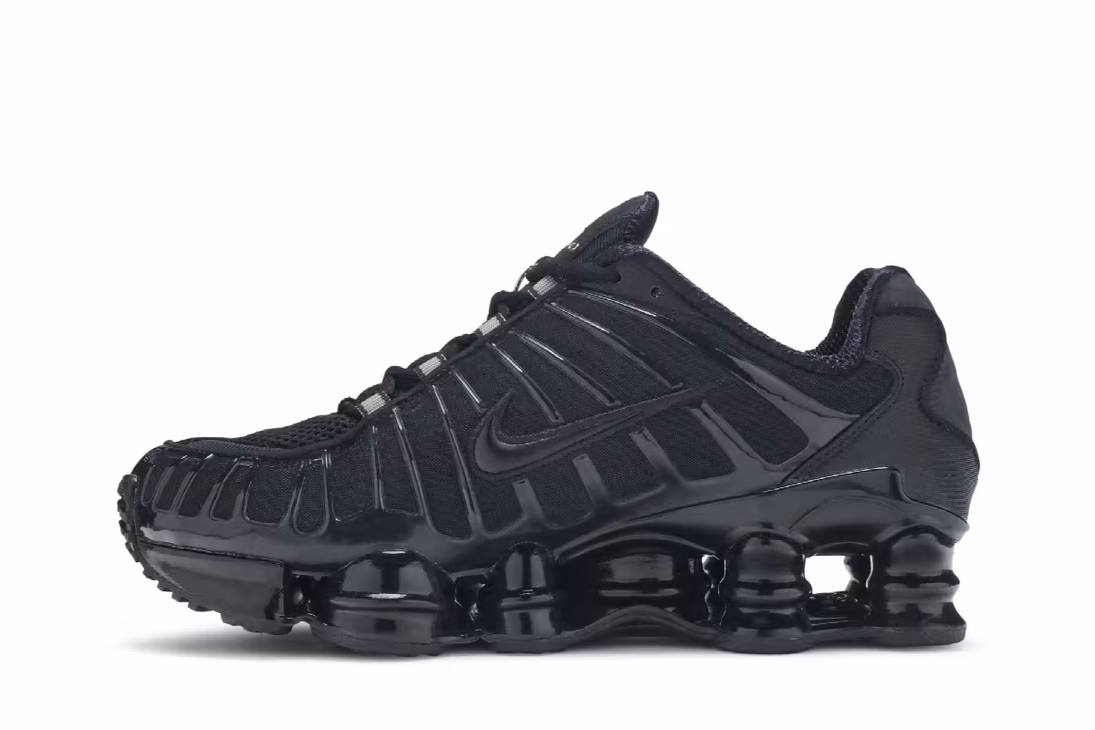 Nike Shox TL Triple Black, view 4