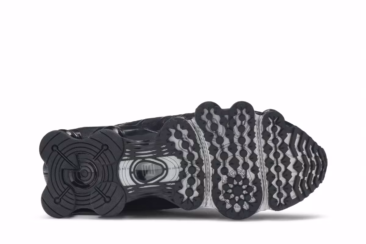 Nike Shox TL Triple Black, view 5