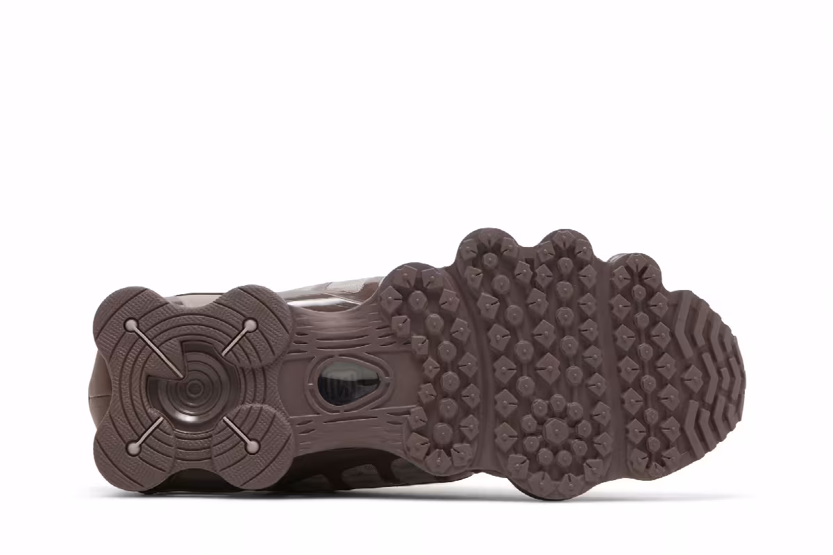 Nike Women's Shox TL Pumice Night Maroon, view 5