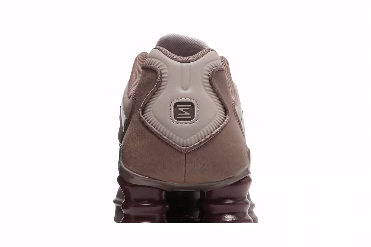 Nike Women's Shox TL Pumice Night Maroon, view 8