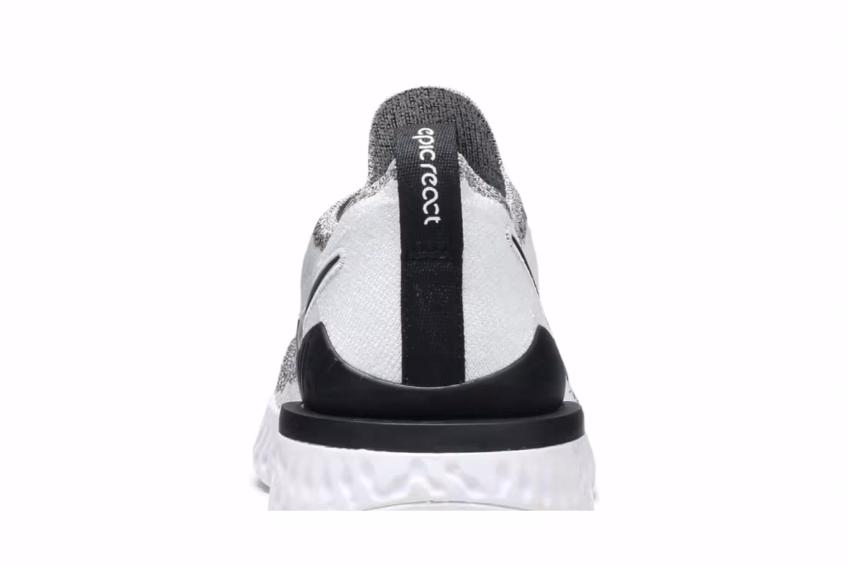 Nike Women's Epic React Flyknit 2 Oreo, view 8