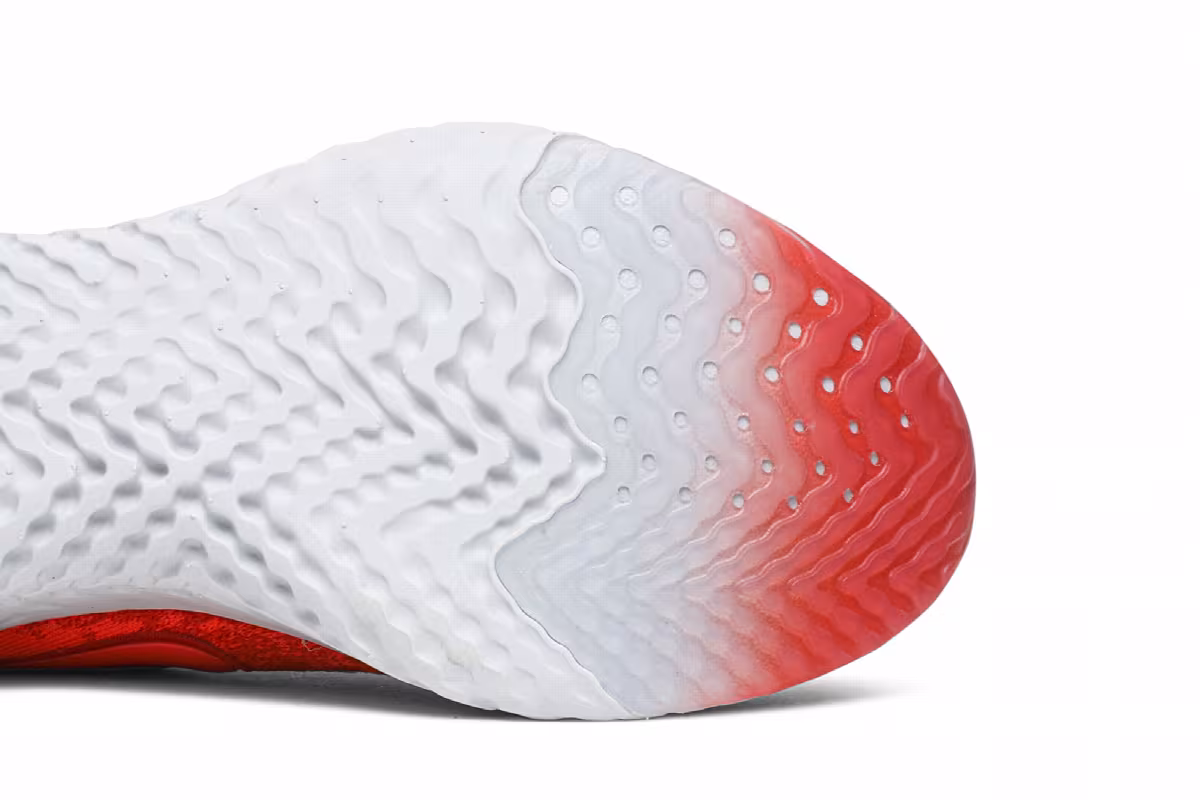 Nike Epic React Flyknit 2 Chile Red, view 6