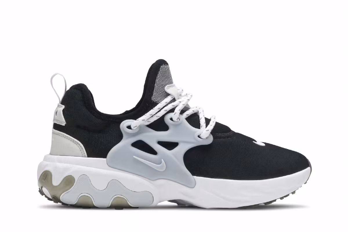 Nike Women's React Presto Black Grey, view 2