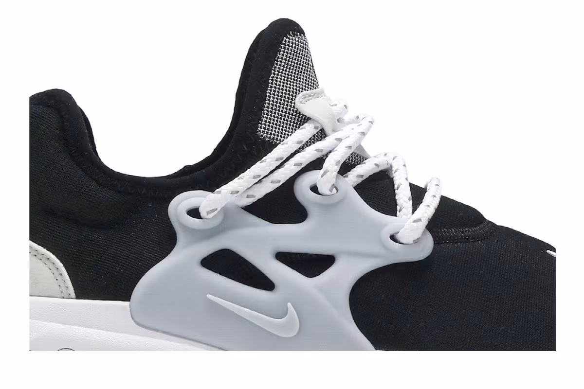 Nike Women's React Presto Black Grey, view 3