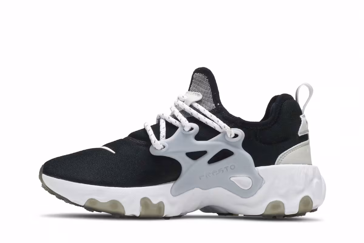 Nike Women's React Presto Black Grey, view 4
