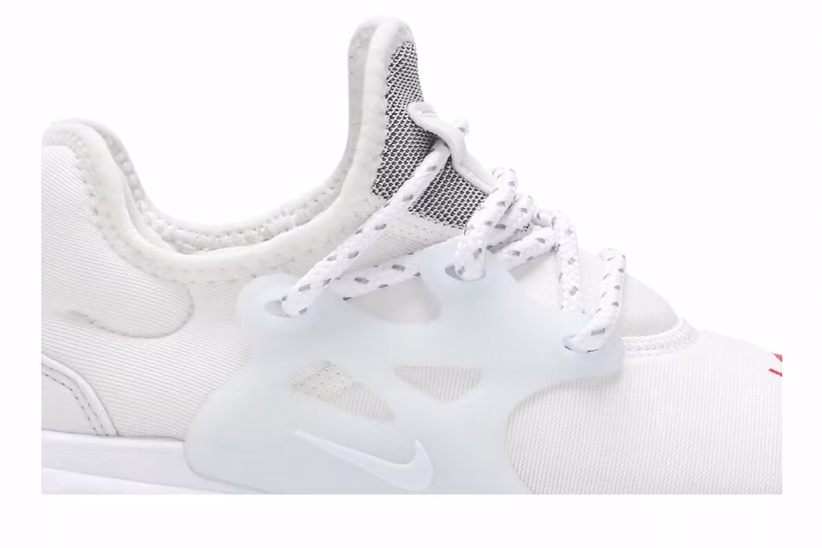 Nike Women's React Presto Phantom, view 3