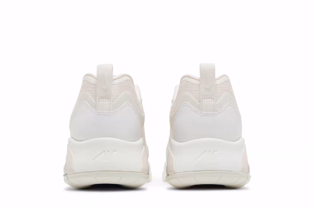 Nike Women's Air Max 200 Light Soft, view 7