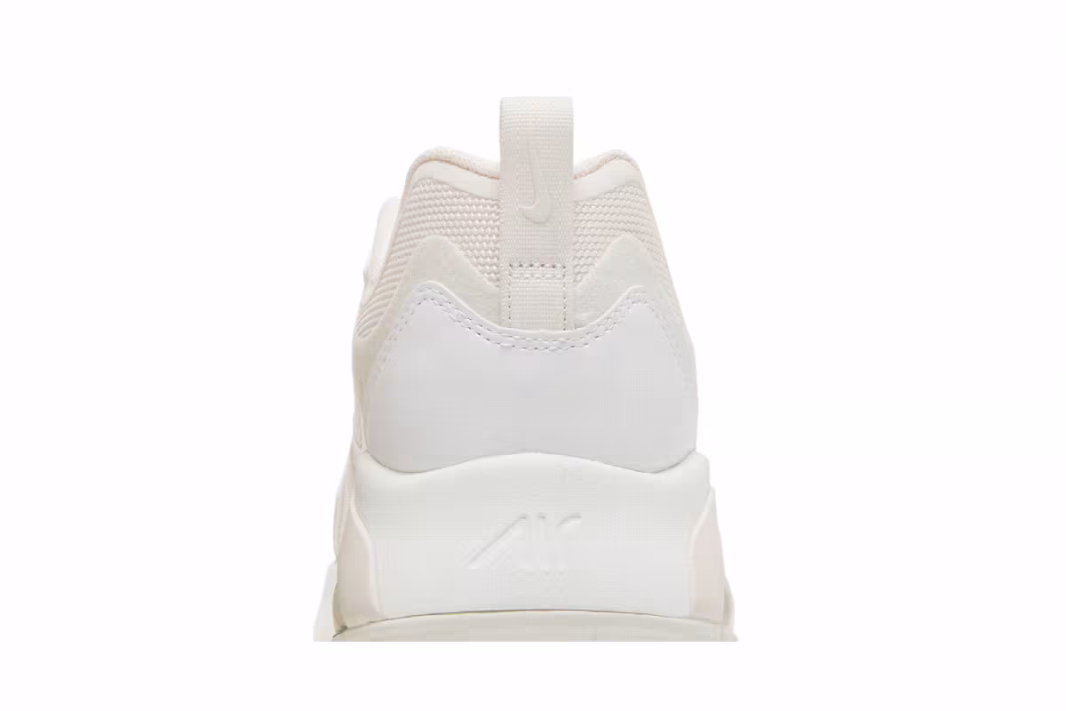 Nike Women's Air Max 200 Light Soft, view 8