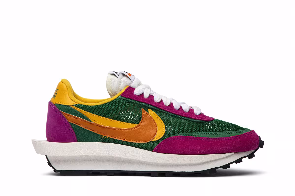 sacai x Nike LDWaffle Pine Green, view 2