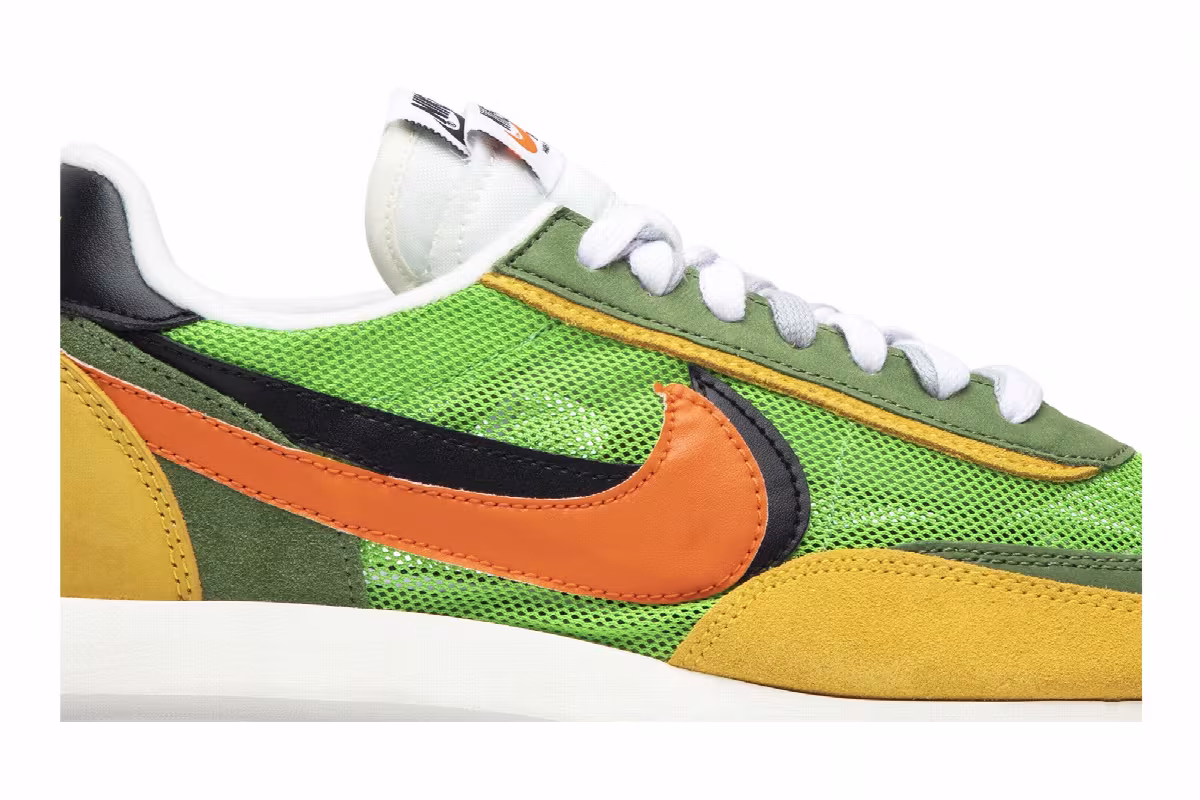 sacai x Nike LDWaffle Green Gusto, view 3