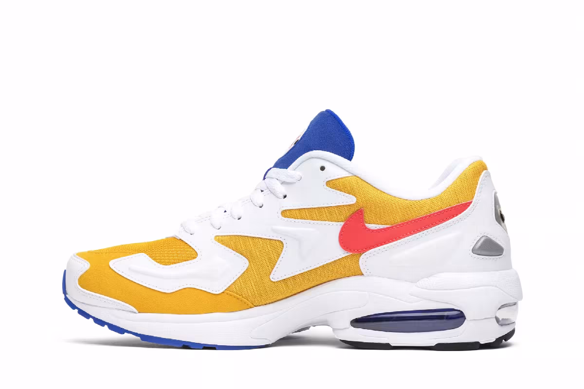 Nike Air Max 2 Light University Gold, view 4