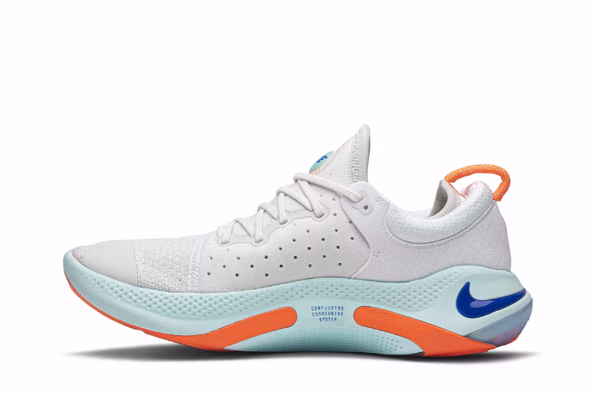 Nike Joyride Run Flyknit Bright Mango, view 4