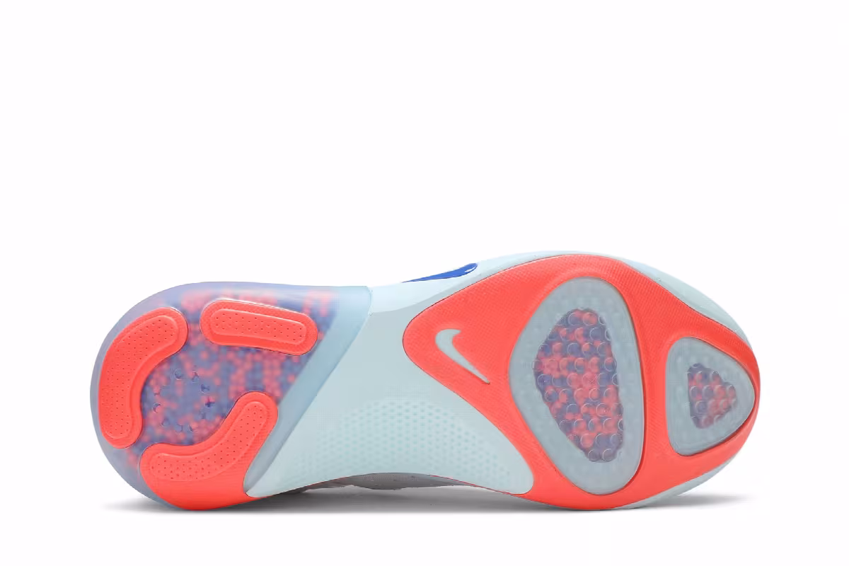 Nike Women's Joyride Run Flyknit Bright Mango, view 5