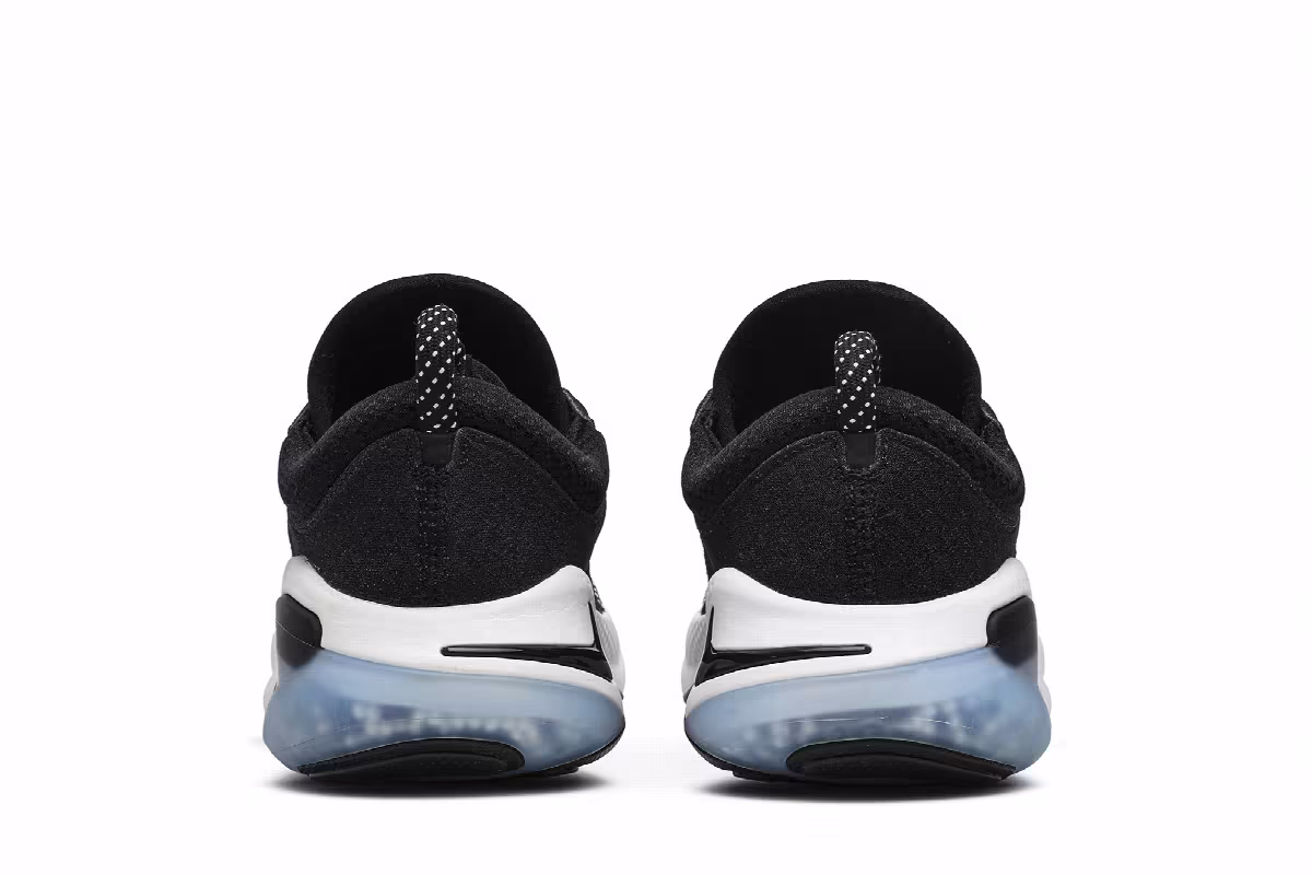 Nike Women's Joyride Run Flyknit Oreo, view 7