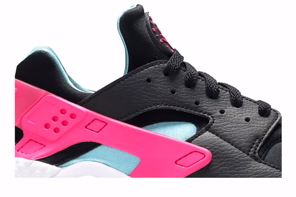 Nike Air Huarache Run South Beach, view 3