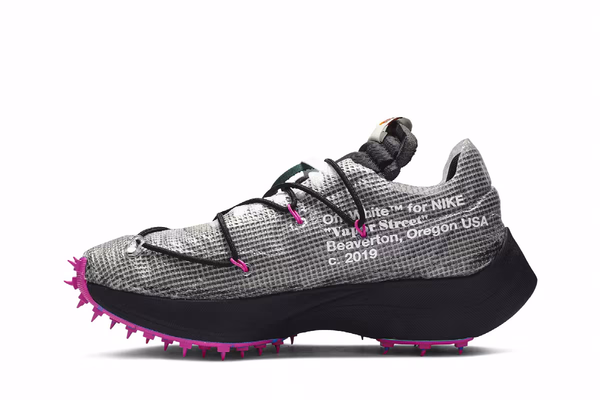 Off-White x Nike Women's Vapor Street Laser Fuchsia, view 4