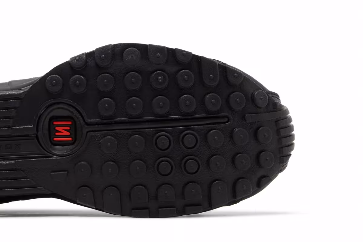 Nike Women's Shox R4 Black, view 6