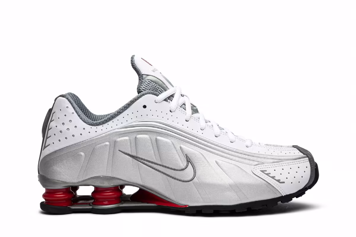 Nike Shox R4 Comet Red 2019, view 2